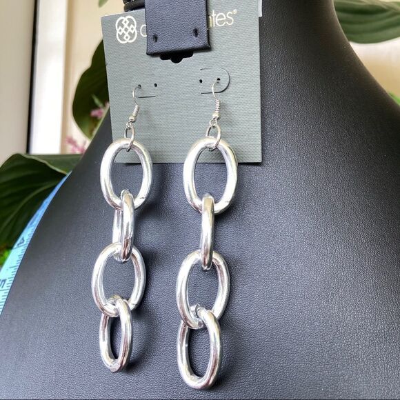 Silver Chai Link Daisy Fuentes Fashion Earrings $16ea / 3 for $25 - Picture 5 of 7
